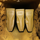 دلو ماركة TIG أسنان كوماتسو PC200 القياسية وأسنان دلو الصخور 205-70-19570 / 205-70-19570RC لكوماتسو PC200