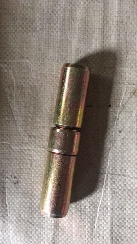 دبوس قفل دلو الحفار P60 مع سطح أكسجين أسود مطلي بالزنك من الفولاذ الميل